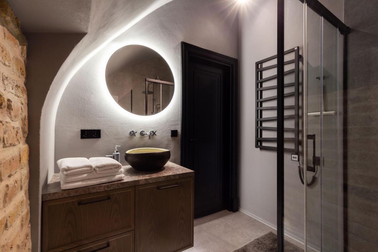 #Stayhere - Historic Vilnius Old Town Chic Studio Экстерьер фото